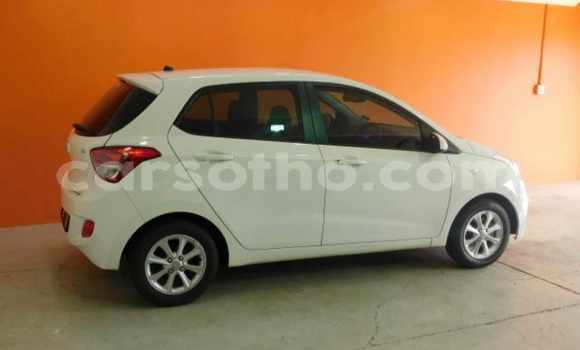 Sayi Na hannu Hyundai i10 White Mota in Maseru a Maseru Sayi Na hannu Hyundai i10 White Mota in Maseru a Maseru