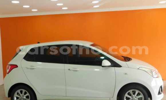 Sayi Na hannu Hyundai i10 White Mota in Maseru a Maseru Sayi Na hannu Hyundai i10 White Mota in Maseru a Maseru