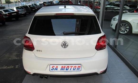 اشتري مستعمل Volkswagen Polo GTI White سيارة في Maseru في Maseru اشتري مستعمل Volkswagen Polo GTI White سيارة في Maseru في Maseru