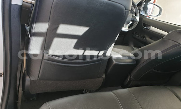 Acheter Occasion Voiture Toyota Hilux Noir à Butha–Buthe, Thaba-Tseka Acheter Occasion Voiture Toyota Hilux Noir à Butha–Buthe, Thaba-Tseka