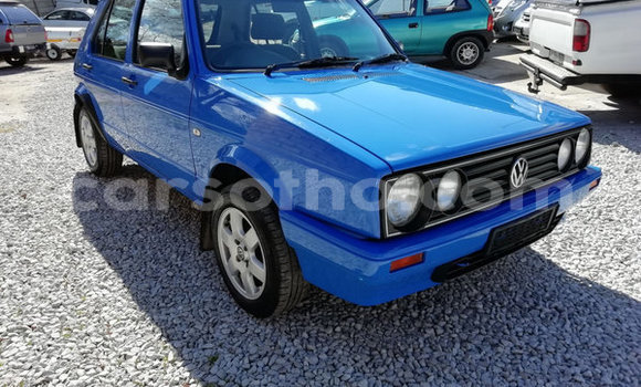 اشتري مستعمل Volkswagen Golf Blue سيارة في Hlotse في Leribe اشتري مستعمل Volkswagen Golf Blue سيارة في Hlotse في Leribe