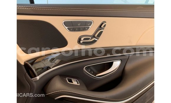 Sayi Imported Mercedes-Benz 190 White Mota in Import - Dubai a Maseru Sayi Imported Mercedes-Benz 190 White Mota in Import - Dubai a Maseru