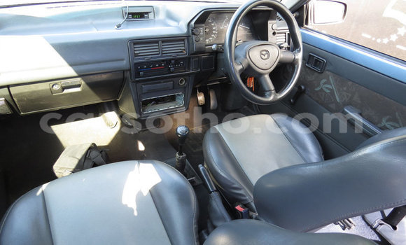 Sayi Na hannu Mazda 323 Blue Mota in Hlotse a Leribe Sayi Na hannu Mazda 323 Blue Mota in Hlotse a Leribe