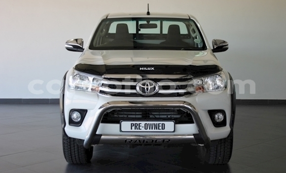 Acheter Occasion Voiture Toyota Hilux Blanc à Maseru, Maseru Acheter Occasion Voiture Toyota Hilux Blanc à Maseru, Maseru