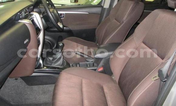 Acheter Occasion Voiture Toyota Fortuner Gris à Hlotse, Leribe Acheter Occasion Voiture Toyota Fortuner Gris à Hlotse, Leribe
