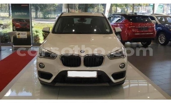 اشتري مستعمل BMW X1 White سيارة في Hlotse في Leribe اشتري مستعمل BMW X1 White سيارة في Hlotse في Leribe