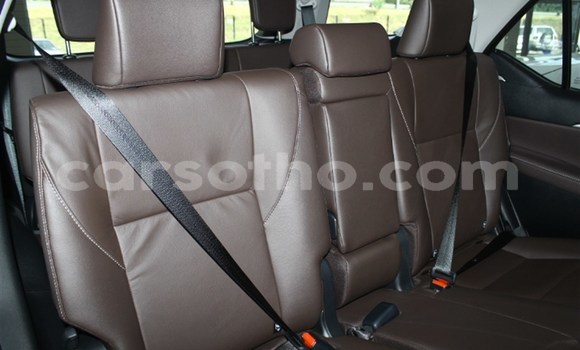 اشتري مستعمل Toyota Fortuner Other سيارة في Maseru في Maseru اشتري مستعمل Toyota Fortuner Other سيارة في Maseru في Maseru