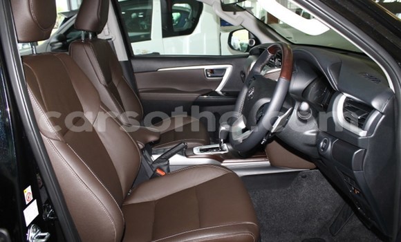 اشتري مستعمل Toyota Fortuner Other سيارة في Maseru في Maseru اشتري مستعمل Toyota Fortuner Other سيارة في Maseru في Maseru