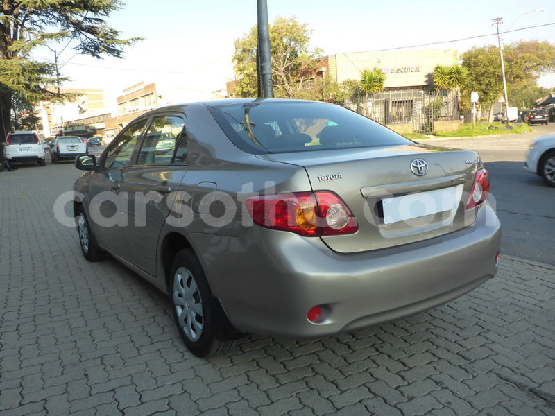 Big with watermark 2014 toyota corola 9