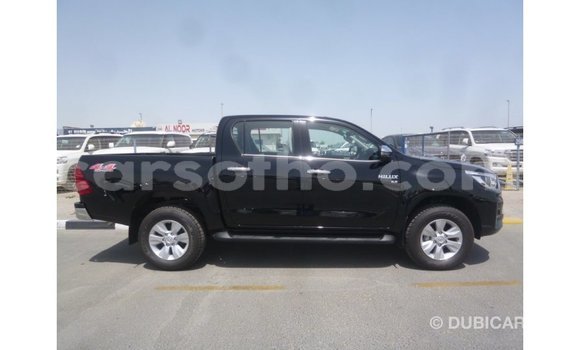 اشتري Imported Toyota Hilux Black سيارة في Import - Dubai في Maseru اشتري Imported Toyota Hilux Black سيارة في Import - Dubai في Maseru