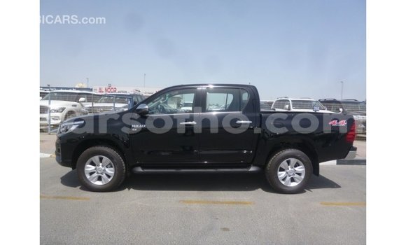 اشتري Imported Toyota Hilux Black سيارة في Import - Dubai في Maseru اشتري Imported Toyota Hilux Black سيارة في Import - Dubai في Maseru