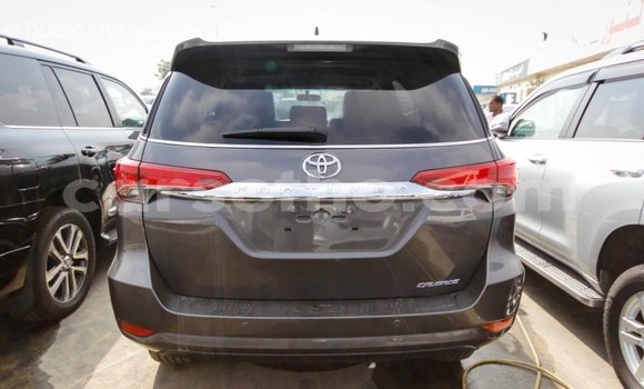 Sayi Imported Toyota Fortuner Other Mota in Import - Dubai a Maseru Sayi Imported Toyota Fortuner Other Mota in Import - Dubai a Maseru