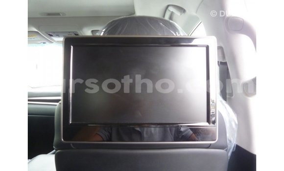 اشتري Imported Lexus LX White سيارة في Import - Dubai في Maseru اشتري Imported Lexus LX White سيارة في Import - Dubai في Maseru