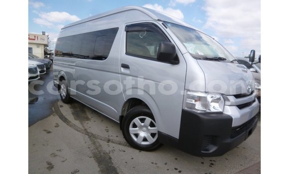 Sayi Imported Toyota Hiace Other Mota in Import - Dubai a Maseru Sayi Imported Toyota Hiace Other Mota in Import - Dubai a Maseru