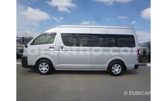 Sayi Imported Toyota Hiace Other Mota in Import - Dubai a Maseru Sayi Imported Toyota Hiace Other Mota in Import - Dubai a Maseru