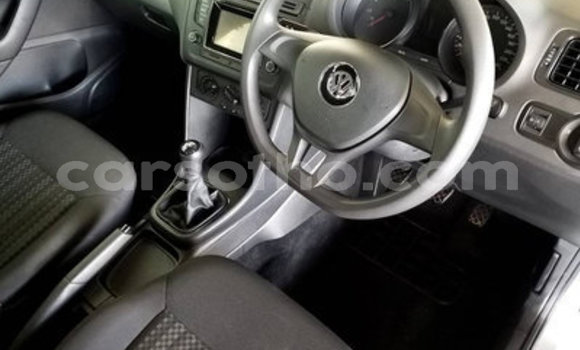 Acheter Occasion Voiture Volkswagen Polo Gris à Hlotse, Leribe Acheter Occasion Voiture Volkswagen Polo Gris à Hlotse, Leribe