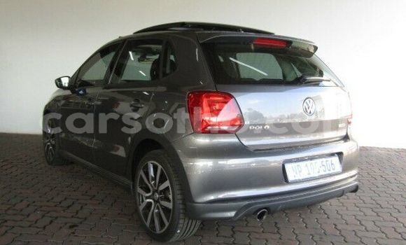 Acheter Occasion Voiture Volkswagen Polo Gris à Butha–Buthe, Thaba-Tseka Acheter Occasion Voiture Volkswagen Polo Gris à Butha–Buthe, Thaba-Tseka