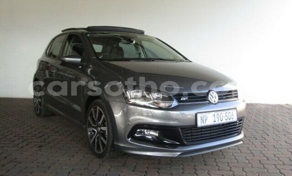 Acheter Occasion Voiture Volkswagen Polo Gris à Butha–Buthe, Thaba-Tseka Acheter Occasion Voiture Volkswagen Polo Gris à Butha–Buthe, Thaba-Tseka