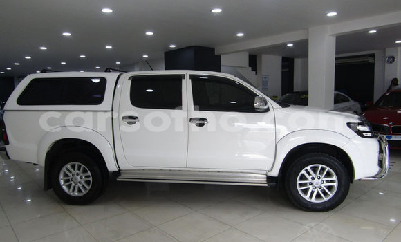 اشتري مستعمل Toyota Hilux White سيارة في Maputsoe في Leribe اشتري مستعمل Toyota Hilux White سيارة في Maputsoe في Leribe
