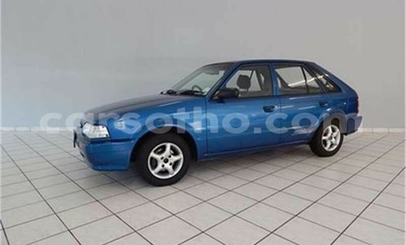 Acheter Occasion Voiture Mazda 323 Bleu à Maseru, Maseru Acheter Occasion Voiture Mazda 323 Bleu à Maseru, Maseru