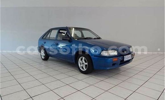 Acheter Occasion Voiture Mazda 323 Bleu à Maseru, Maseru Acheter Occasion Voiture Mazda 323 Bleu à Maseru, Maseru