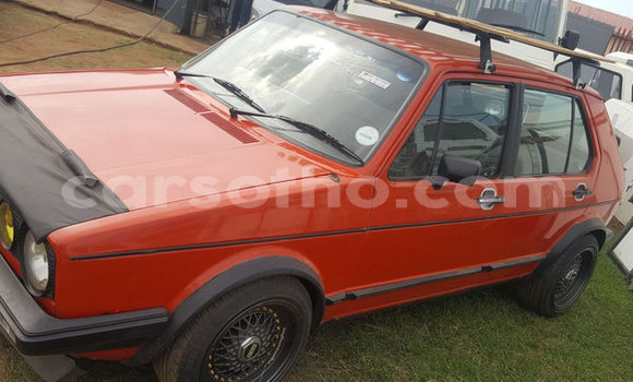 Acheter Occasion Voiture Volkswagen Golf Rouge à Maputsoe, Leribe Acheter Occasion Voiture Volkswagen Golf Rouge à Maputsoe, Leribe