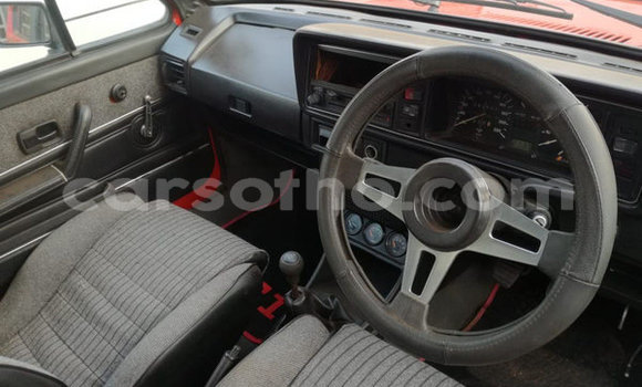 Acheter Occasion Voiture Volkswagen Golf Rouge à Maputsoe, Leribe Acheter Occasion Voiture Volkswagen Golf Rouge à Maputsoe, Leribe
