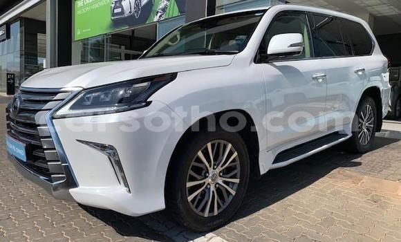 Acheter Occasion Voiture Lexus LX Blanc à Maseru, Maseru Acheter Occasion Voiture Lexus LX Blanc à Maseru, Maseru