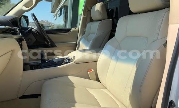 Acheter Occasion Voiture Lexus LX Blanc à Maseru, Maseru Acheter Occasion Voiture Lexus LX Blanc à Maseru, Maseru