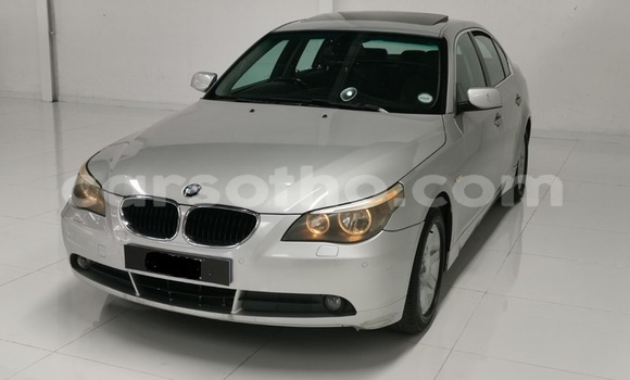 Acheter Occasion Voiture BMW 5–Series Gris à Maseru, Maseru Acheter Occasion Voiture BMW 5–Series Gris à Maseru, Maseru
