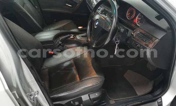 Acheter Occasion Voiture BMW 5–Series Gris à Maseru, Maseru Acheter Occasion Voiture BMW 5–Series Gris à Maseru, Maseru