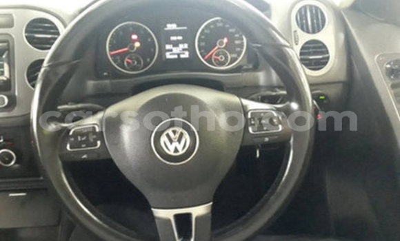 Acheter Occasion Voiture Volkswagen Tiguan Blanc à Hlotse, Leribe Acheter Occasion Voiture Volkswagen Tiguan Blanc à Hlotse, Leribe