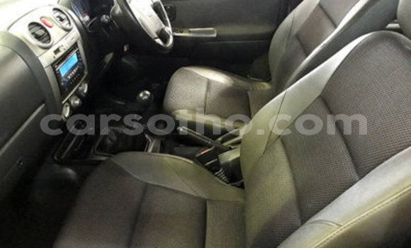 Acheter Occasion Voiture Volkswagen Tiguan Blanc à Hlotse, Leribe Acheter Occasion Voiture Volkswagen Tiguan Blanc à Hlotse, Leribe