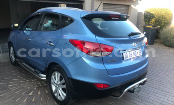 Acheter Occasion Voiture Hyundai ix35 Bleu à Hlotse, Leribe Acheter Occasion Voiture Hyundai ix35 Bleu à Hlotse, Leribe