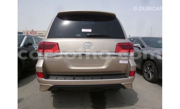 Sayi Imported Toyota Land Cruiser Other Mota in Import - Dubai a Maseru Sayi Imported Toyota Land Cruiser Other Mota in Import - Dubai a Maseru