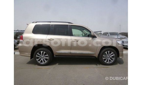 Sayi Imported Toyota Land Cruiser Other Mota in Import - Dubai a Maseru Sayi Imported Toyota Land Cruiser Other Mota in Import - Dubai a Maseru