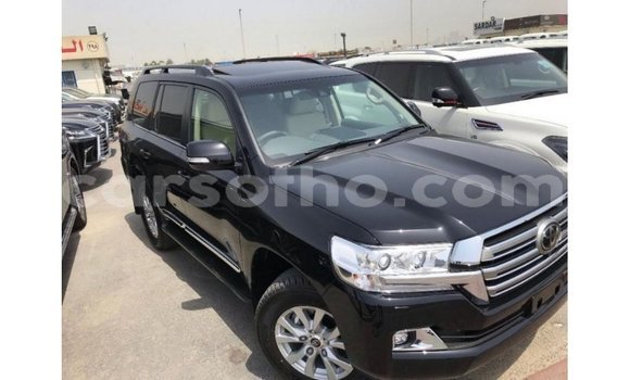 Acheter Import Voiture Toyota Land Cruiser Noir à Import - Dubai, Maseru Acheter Import Voiture Toyota Land Cruiser Noir à Import - Dubai, Maseru