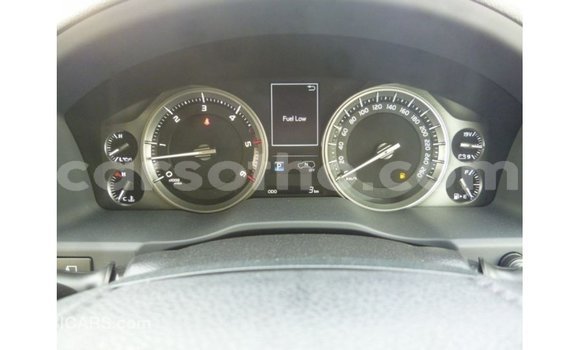 Sayi Imported Toyota Land Cruiser Black Mota in Import - Dubai a Maseru Sayi Imported Toyota Land Cruiser Black Mota in Import - Dubai a Maseru