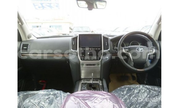 اشتري Imported Toyota Land Cruiser Other سيارة في Import - Dubai في Maseru اشتري Imported Toyota Land Cruiser Other سيارة في Import - Dubai في Maseru