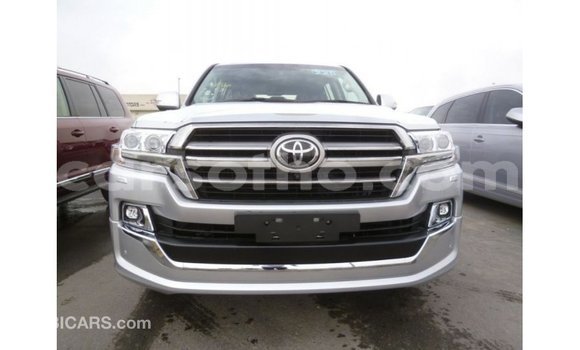 اشتري Imported Toyota Land Cruiser Other سيارة في Import - Dubai في Maseru اشتري Imported Toyota Land Cruiser Other سيارة في Import - Dubai في Maseru