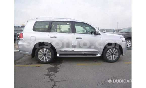 اشتري Imported Toyota Land Cruiser Other سيارة في Import - Dubai في Maseru اشتري Imported Toyota Land Cruiser Other سيارة في Import - Dubai في Maseru