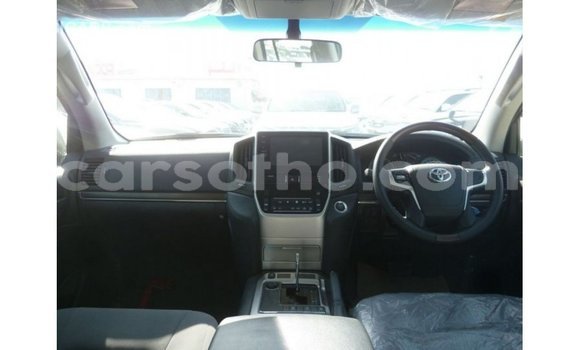 Sayi Imported Toyota Land Cruiser Other Mota in Import - Dubai a Maseru Sayi Imported Toyota Land Cruiser Other Mota in Import - Dubai a Maseru