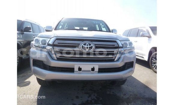 Sayi Imported Toyota Land Cruiser Other Mota in Import - Dubai a Maseru Sayi Imported Toyota Land Cruiser Other Mota in Import - Dubai a Maseru