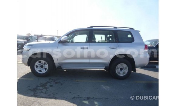 Sayi Imported Toyota Land Cruiser Other Mota in Import - Dubai a Maseru Sayi Imported Toyota Land Cruiser Other Mota in Import - Dubai a Maseru