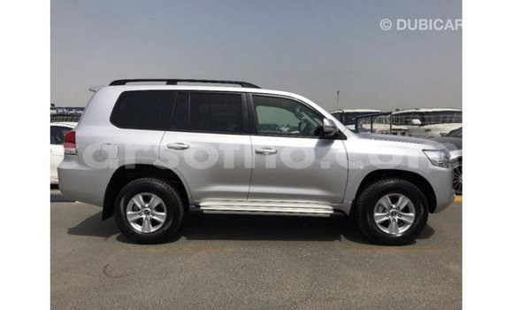 Acheter Import Voiture Toyota Land Cruiser Autre à Import - Dubai, Maseru Acheter Import Voiture Toyota Land Cruiser Autre à Import - Dubai, Maseru