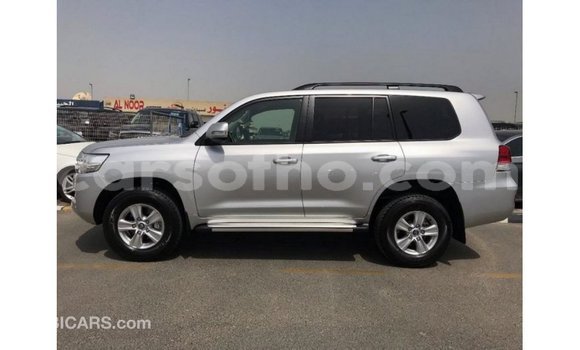 Acheter Import Voiture Toyota Land Cruiser Autre à Import - Dubai, Maseru Acheter Import Voiture Toyota Land Cruiser Autre à Import - Dubai, Maseru