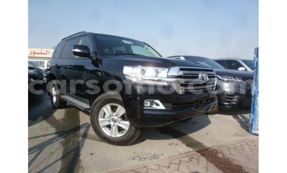 Sayi Imported Toyota Land Cruiser Black Mota in Import - Dubai a Maseru Sayi Imported Toyota Land Cruiser Black Mota in Import - Dubai a Maseru