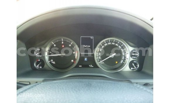 Sayi Imported Toyota Land Cruiser Black Mota in Import - Dubai a Maseru Sayi Imported Toyota Land Cruiser Black Mota in Import - Dubai a Maseru