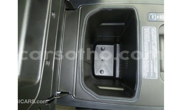 Sayi Imported Toyota Land Cruiser Black Mota in Import - Dubai a Maseru Sayi Imported Toyota Land Cruiser Black Mota in Import - Dubai a Maseru