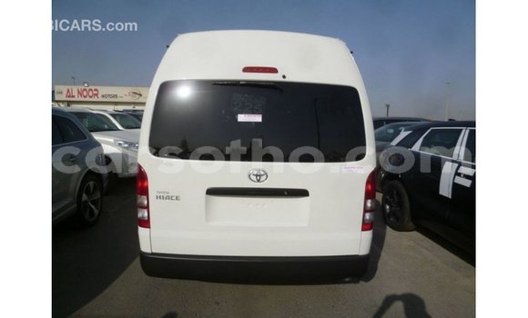 Acheter Import Voiture Toyota Hiace Blanc à Import - Dubai, Maseru Acheter Import Voiture Toyota Hiace Blanc à Import - Dubai, Maseru